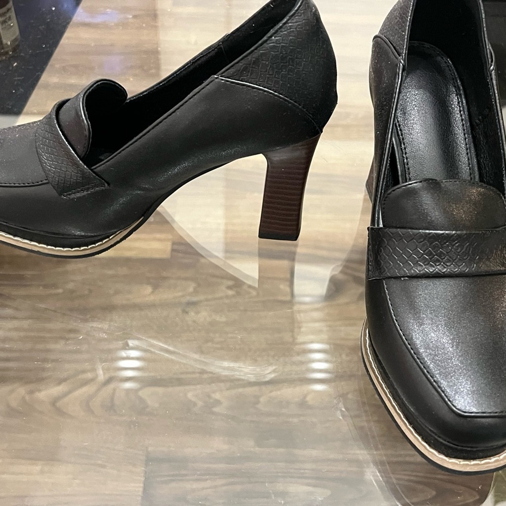 Elegant Black Women's 3.75 inch Heels Size 41 (US 9.5-10) NWOT